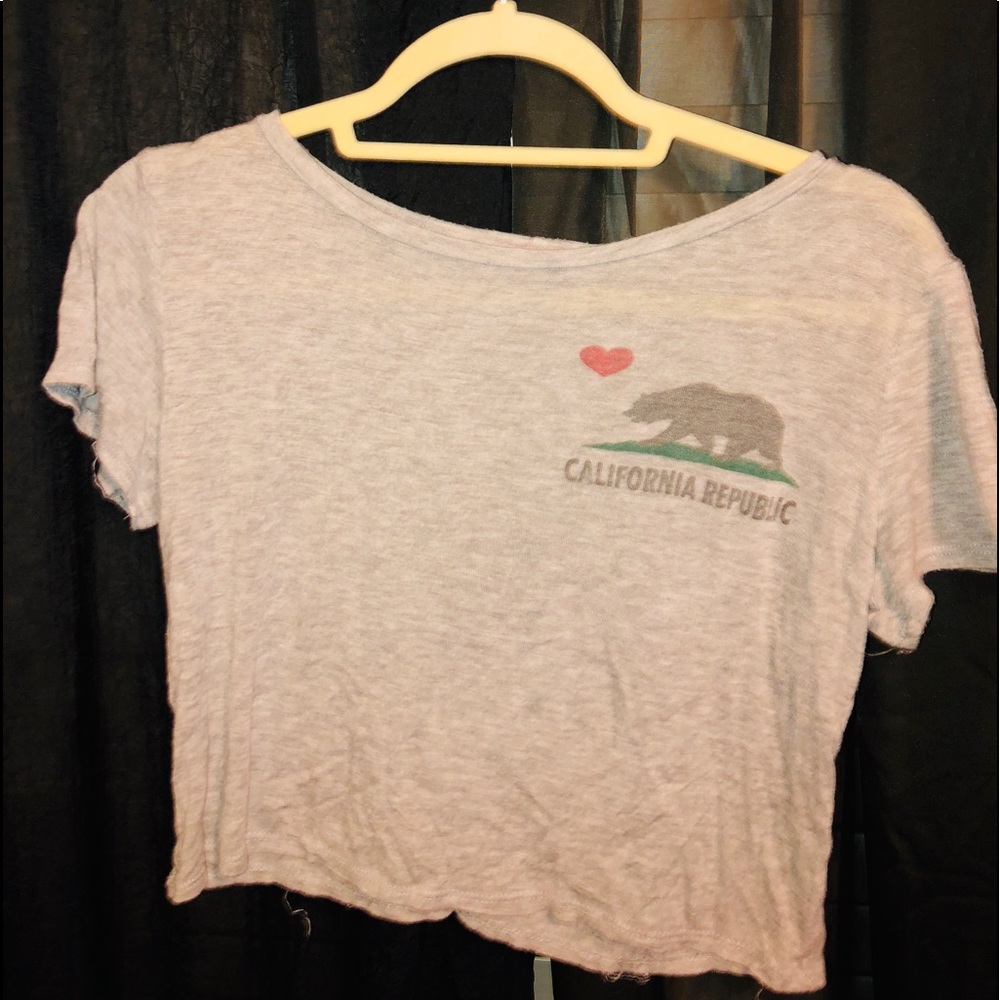 tmani brand ♥️ California Republic 🐻 crop top